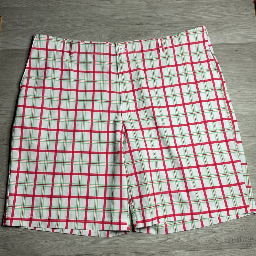 Golf America Men's Red Green Stripe Shorts Size‎ 42